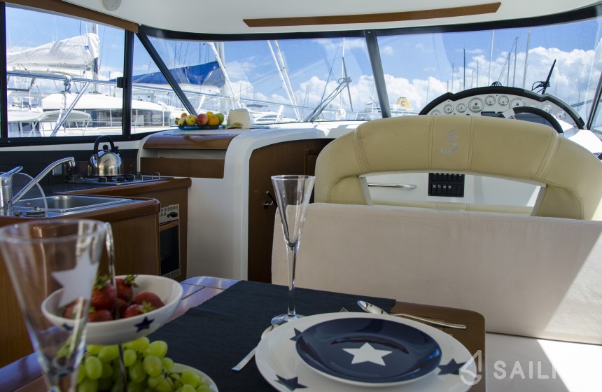 Antares 36 - Yacht Charter Sailica