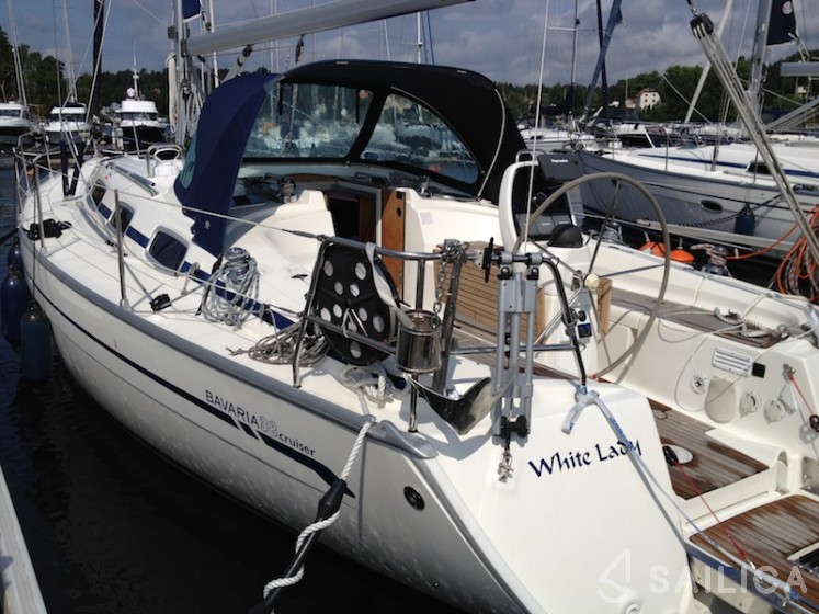 Bavaria 38 Cruiser - Yacht Charter Sailica