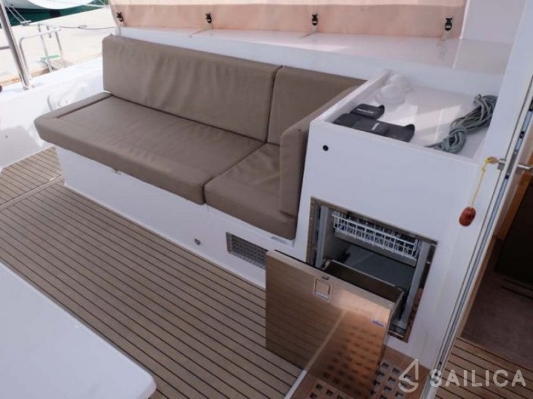 Nautitech Open 40 - Yacht Charter Sailica