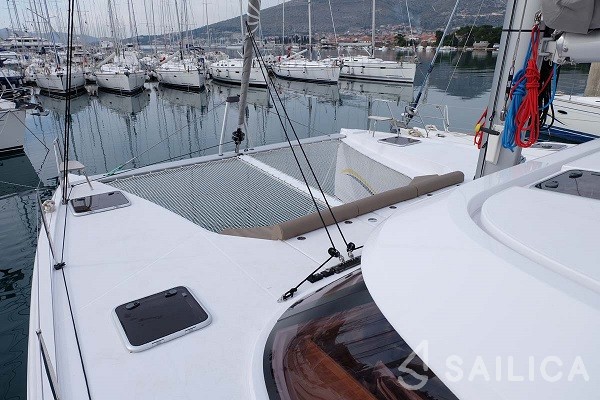 Nautitech Open 40 - Yacht Charter Sailica