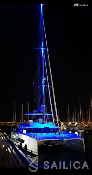 Samana 59 - Yacht Charter Sailica