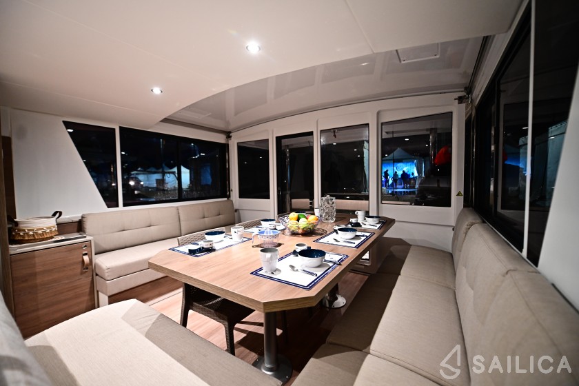 Bali 4.6 - Yacht Charter Sailica