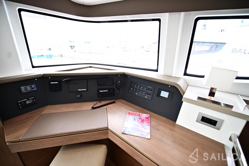 Bali 4.6 - Yacht Charter Sailica
