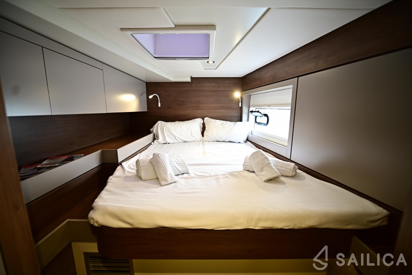 Bali 4.6 - Yacht Charter Sailica