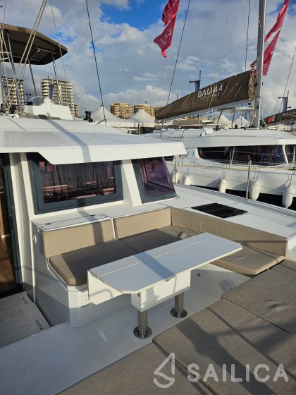 Bali 4.6 - Yacht Charter Sailica