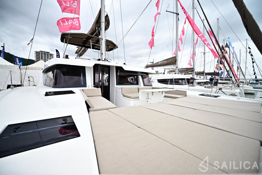 Bali 4.6 - Yacht Charter Sailica