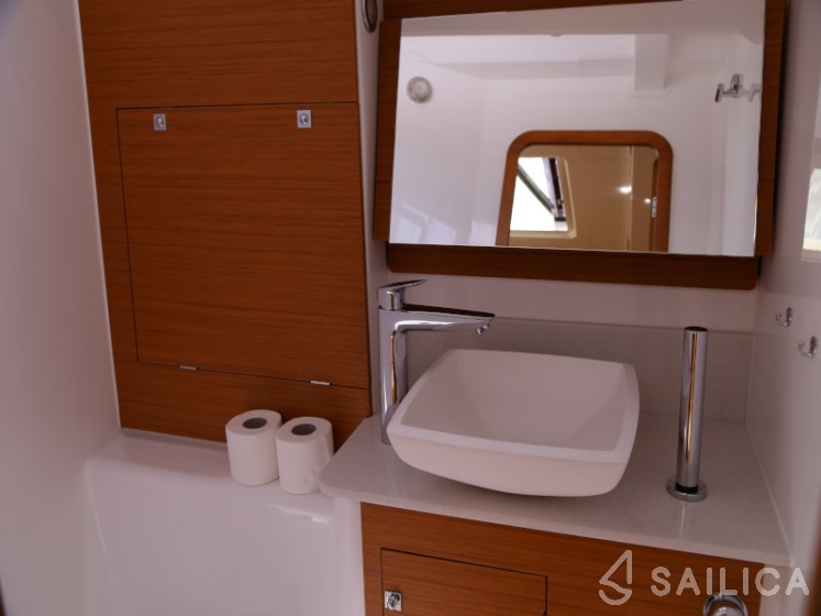 Dufour 460 GL - Yacht Charter Sailica