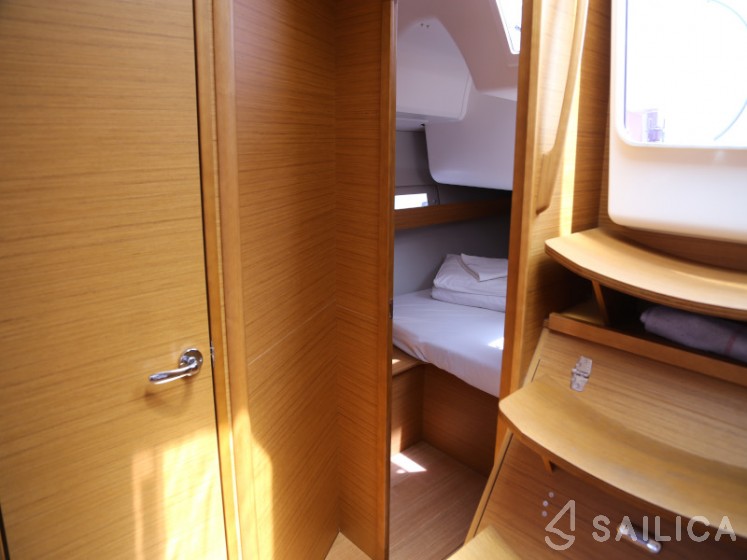 Dufour 460 GL - Yacht Charter Sailica