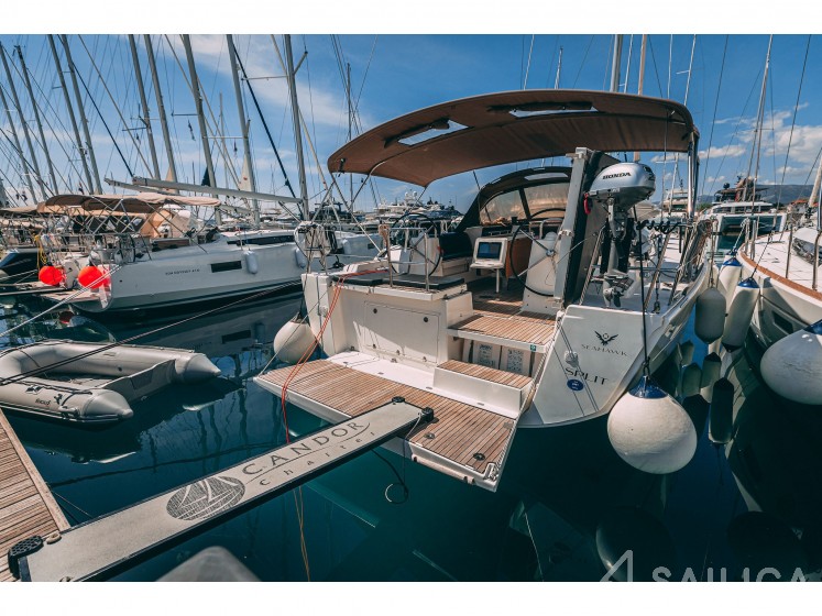 Dufour 460 GL - Yacht Charter Sailica