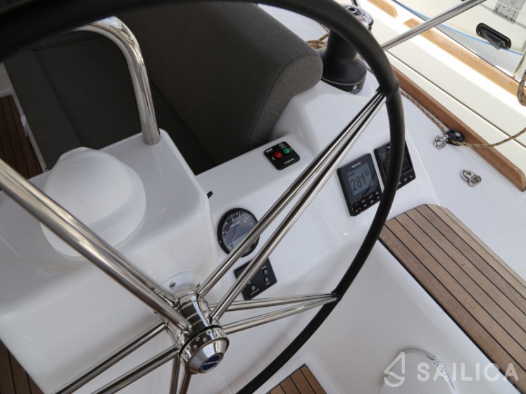 Dufour 460 GL - Yacht Charter Sailica