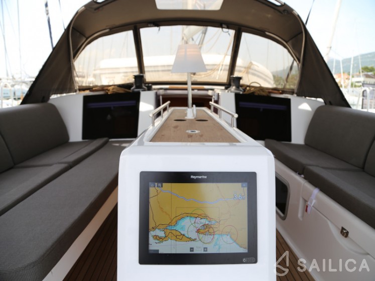 Dufour 460 GL - Yacht Charter Sailica