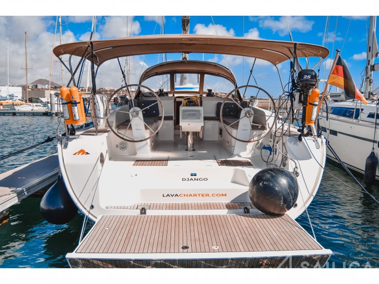 Bavaria Cruiser 46 - Yacht Charter Sailica
