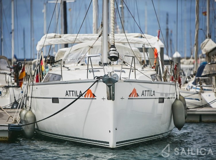 Bavaria 51 Cruiser - Yacht Charter Sailica