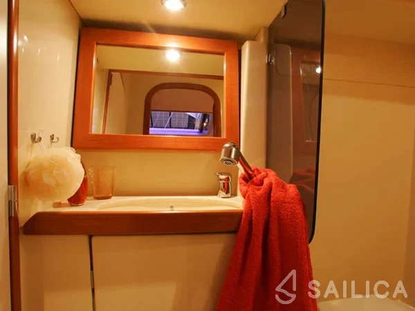 Dufour 455 Grand Large - Yacht Charter Sailica