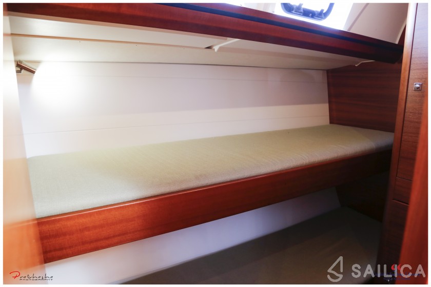 Dufour 520 GL - Yacht Charter Sailica