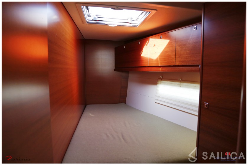 Dufour 520 GL - Yacht Charter Sailica