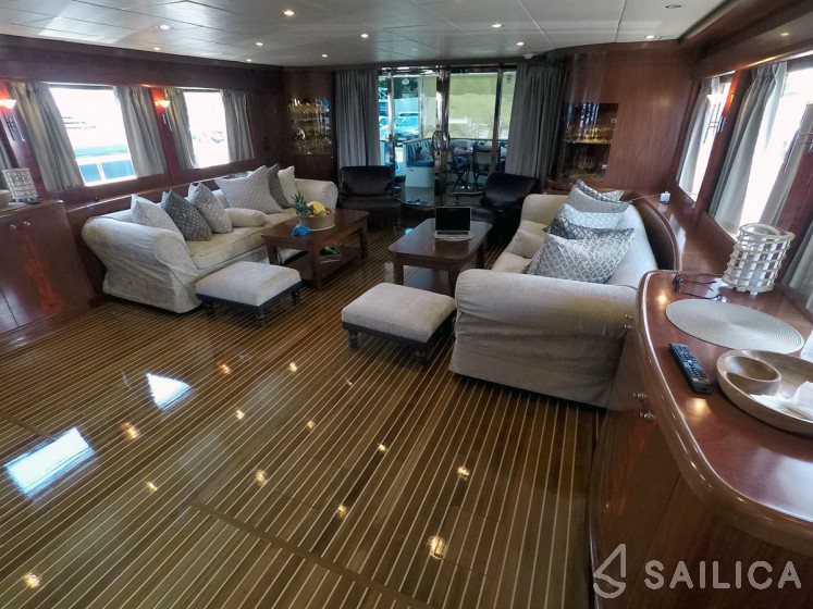 Johnson 87 - Yacht Charter Sailica