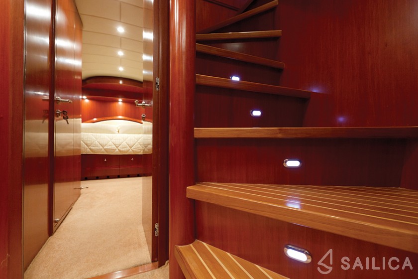 Johnson 87 - Yacht Charter Sailica