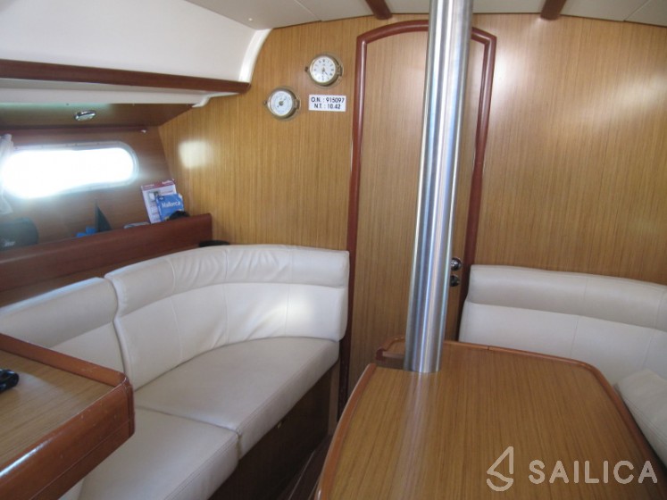 Sun Odyssey 36i - Yacht Charter Sailica