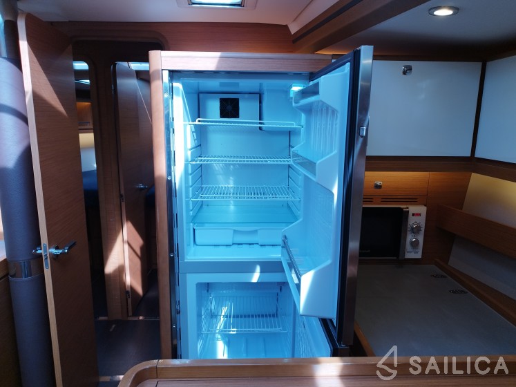 Dufour 56 Exclusive - Yacht Charter Sailica