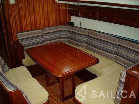 Bavaria 44 - Yacht Charter Sailica