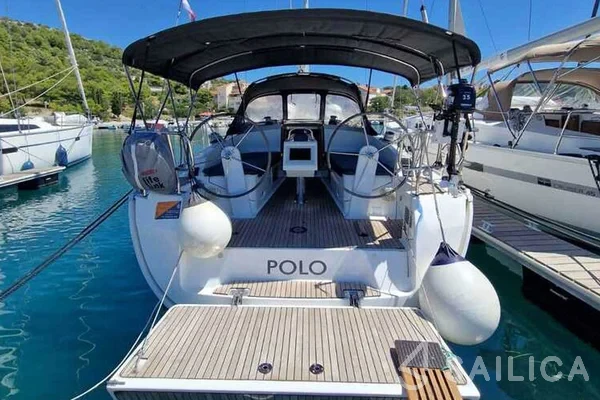 Bavaria 37 Cruiser - Yacht Charter Sailica