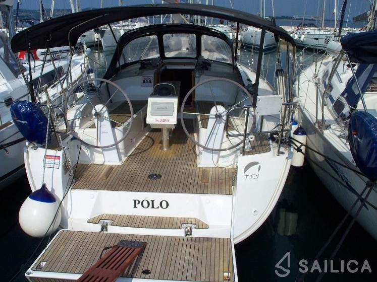 Bavaria 37 Cruiser - Yacht Charter Sailica