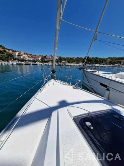 Bavaria 37 Cruiser - Yacht Charter Sailica