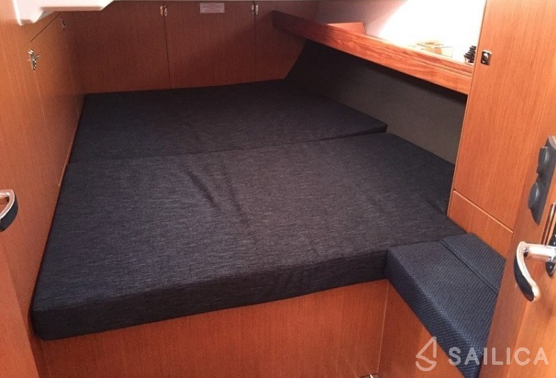 Bavaria 46 Cruiser - Yacht Charter Sailica