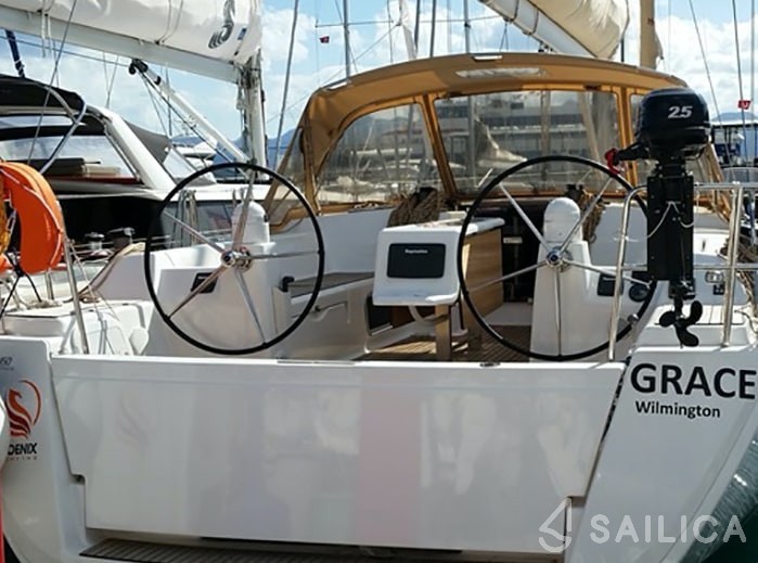 Dufour 450 Grand Large - Yacht Charter Sailica