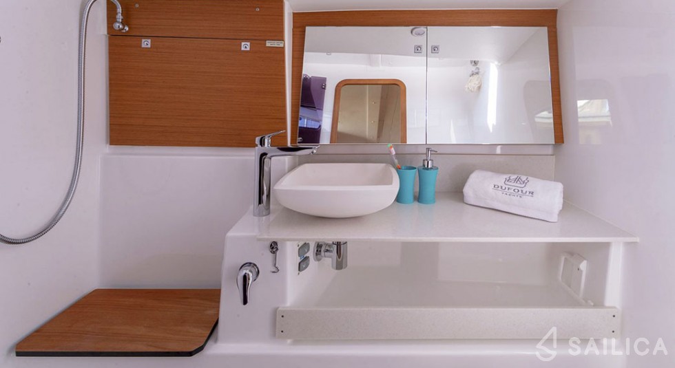 Dufour 430 - Yacht Charter Sailica