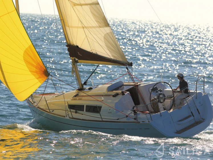 Sun Odyssey 30i - Yacht Charter Sailica
