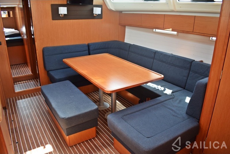 Bavaria 51 Cruiser - Yacht Charter Sailica
