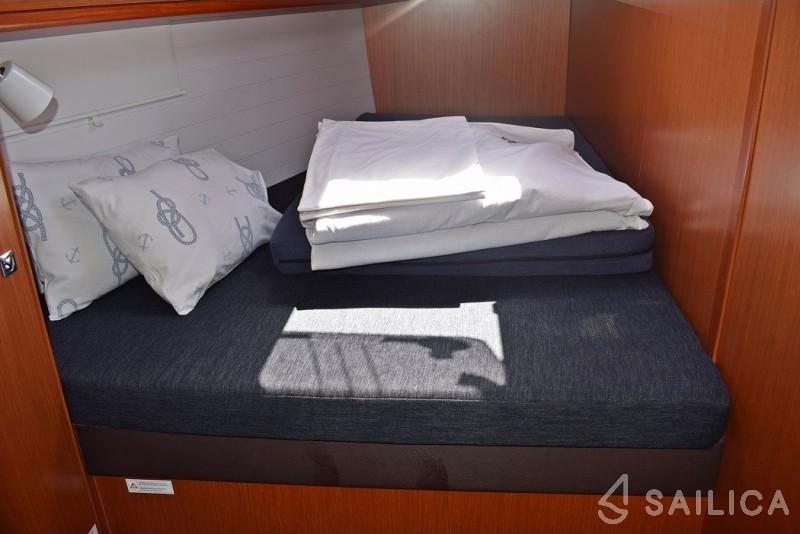 Bavaria 51 Cruiser - Yacht Charter Sailica