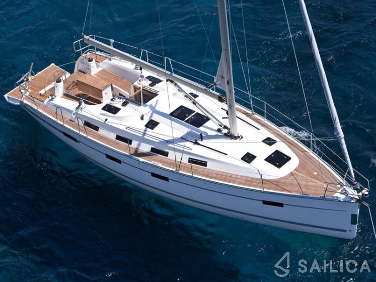 Oceanis 50 Family - Yacht Charter Sailica