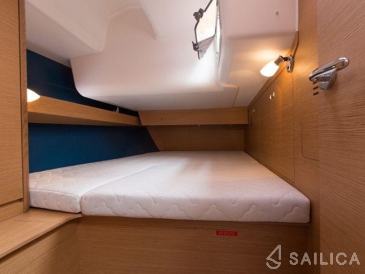 Dufour 460 GL - Yacht Charter Sailica