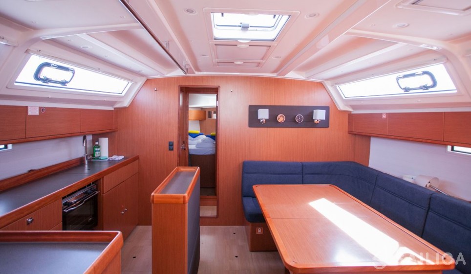 Bavaria 46 Cruiser - Yacht Charter Sailica