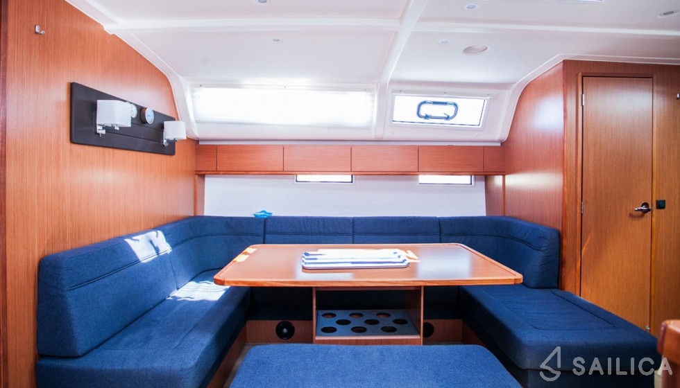 Bavaria 51 Cruiser - Yacht Charter Sailica