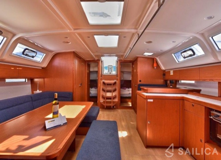 Bavaria 51 Cruiser - Yacht Charter Sailica