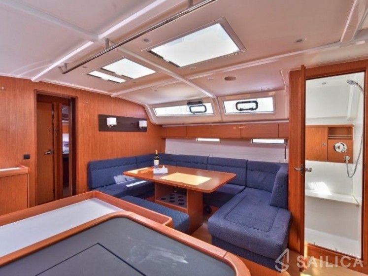 Bavaria 51 Cruiser - Yacht Charter Sailica
