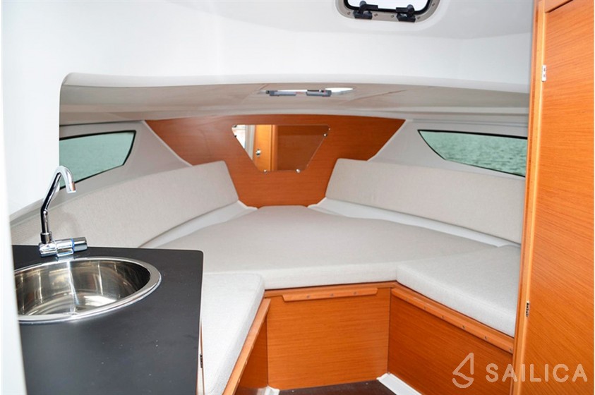 Cap Camarat 755WA - Yacht Charter Sailica