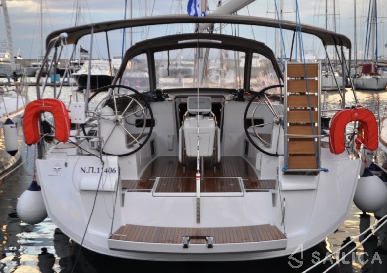 Sun Odyssey 519 - Yacht Charter Sailica