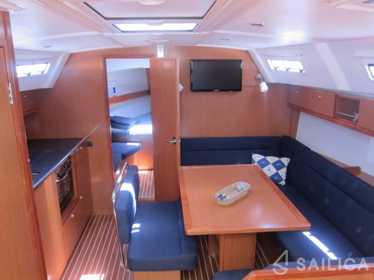 Bavaria Cruiser 40 - Yacht Charter Sailica