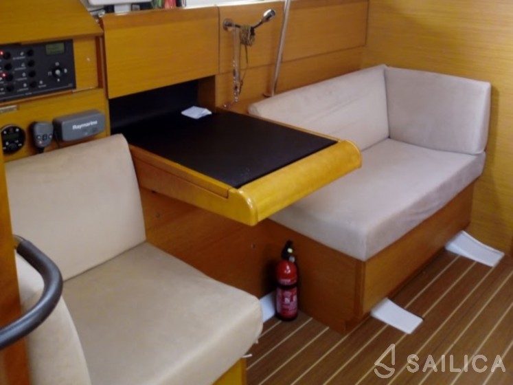Sun Odyssey 439 - Yacht Charter Sailica