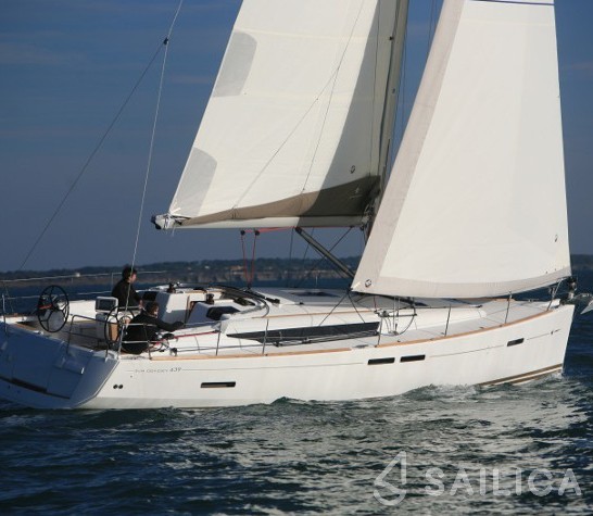 Sun Odyssey 439 - Yacht Charter Sailica