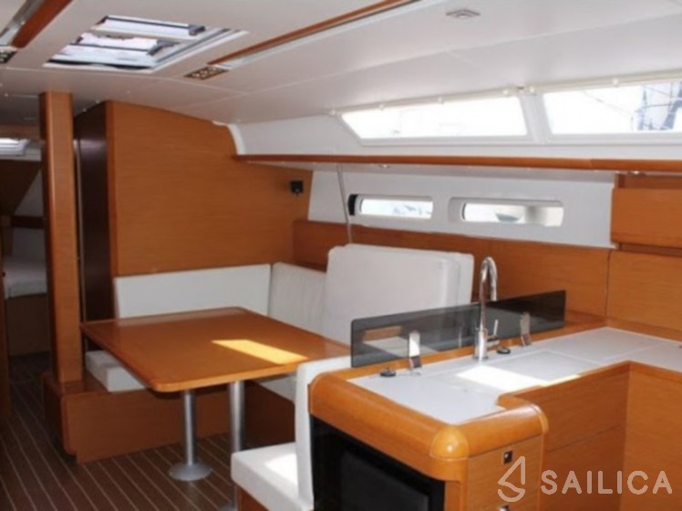 Sun Odyssey 439 - Yacht Charter Sailica