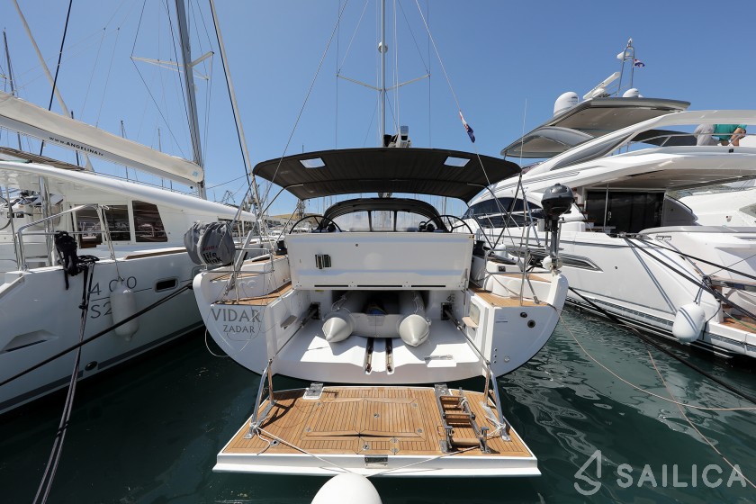 Hanse 575 - Yacht Charter Sailica