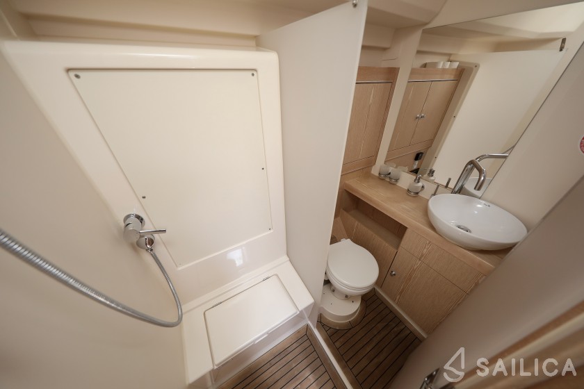 Hanse 575 - Yacht Charter Sailica