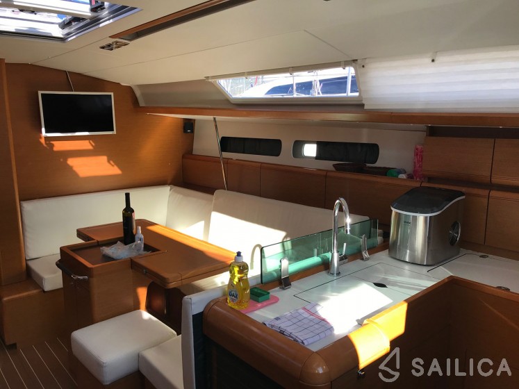 Sun Odyssey 449 - Yacht Charter Sailica