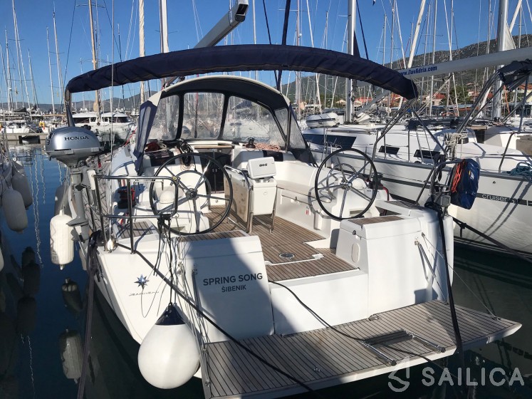 Sun Odyssey 449 - Yacht Charter Sailica